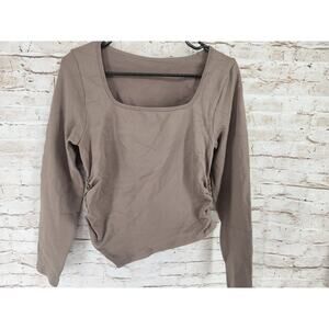 OQQ Slimming Top Size Large NEW Brown